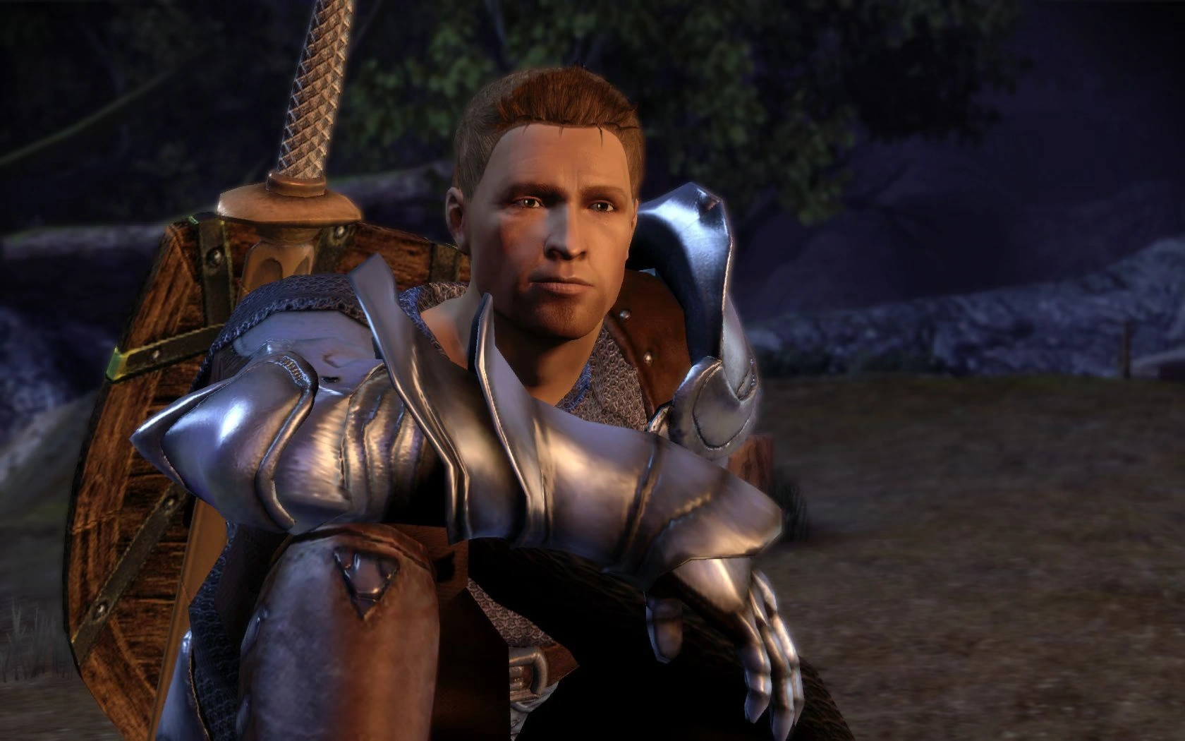 [Dragon Age: Origins] На скриншоте: Алистер на привале