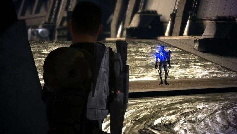 [Mass Effect] На скриншоте: Шепард стреляет в Сарена на Вермайре.