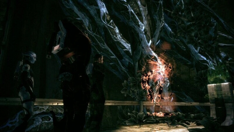 [Mass Effect] На скриншоте: Страж.