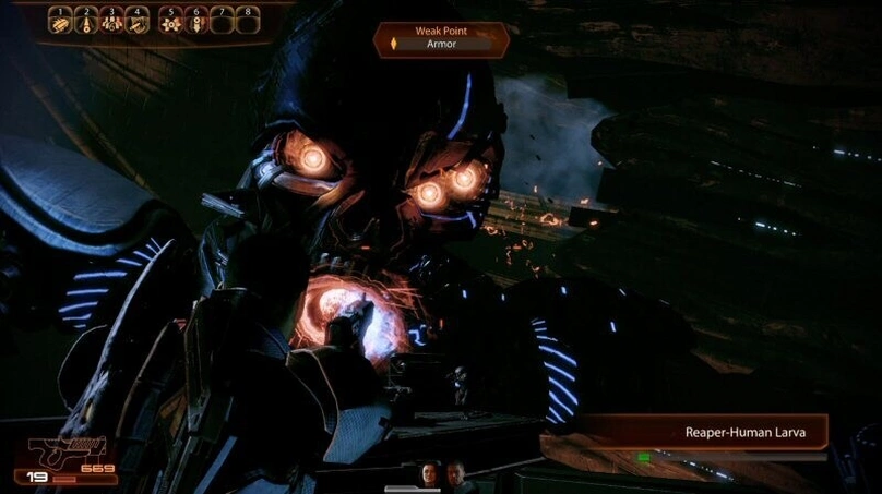[Mass Effect 2] На скриншоте: Активированный человекожнец.