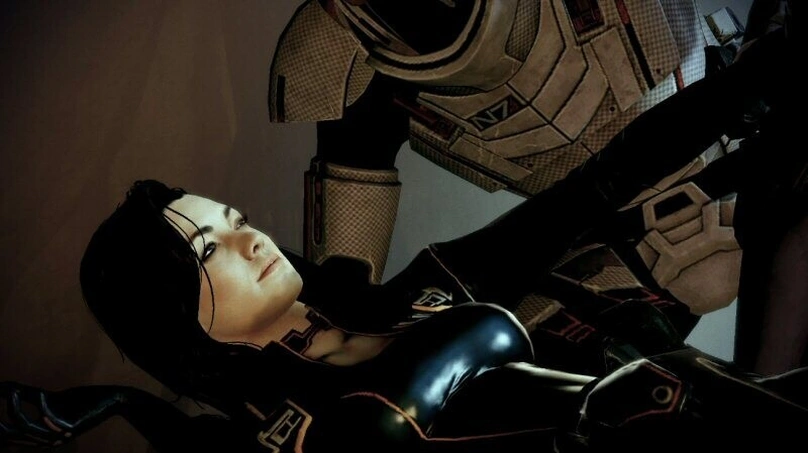 [Mass Effect 2] На скриншоте: Мёртвая Миранда.
